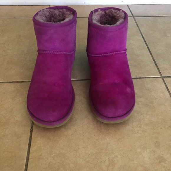 purple mini ugg boots
